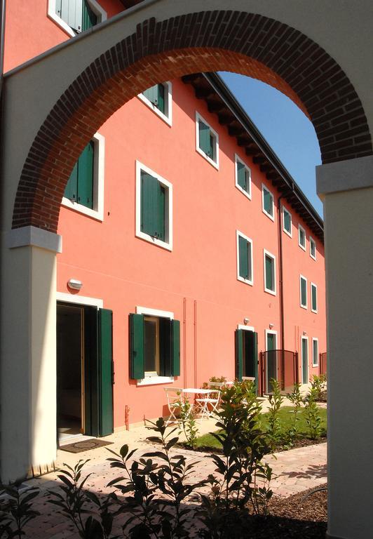 B&B Corte Dei Cedri Bussolengo Exterior foto